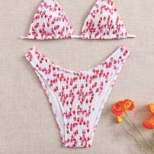 SHEIN Floral Smocked Triangle Bikini Swimsuit, Size Medium (M)